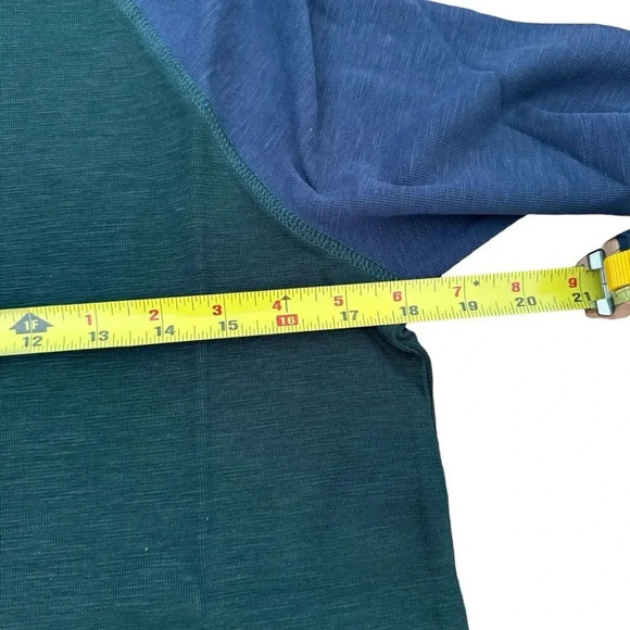 Tailor Vintage Navy Blue Green Shirt Top Tee Long Sleeve Buttons Airotec S NWT - Picture 4 of 9